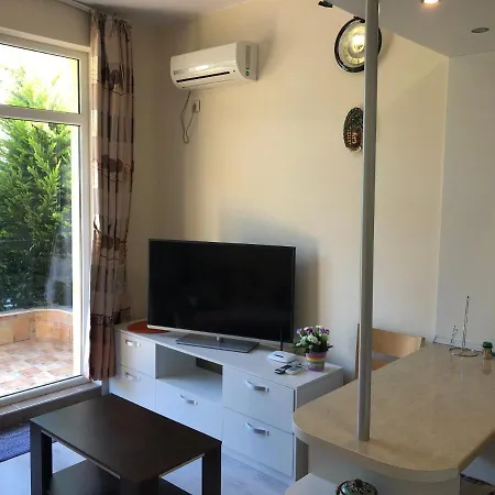 Vp Mellia 10 Park רבדה